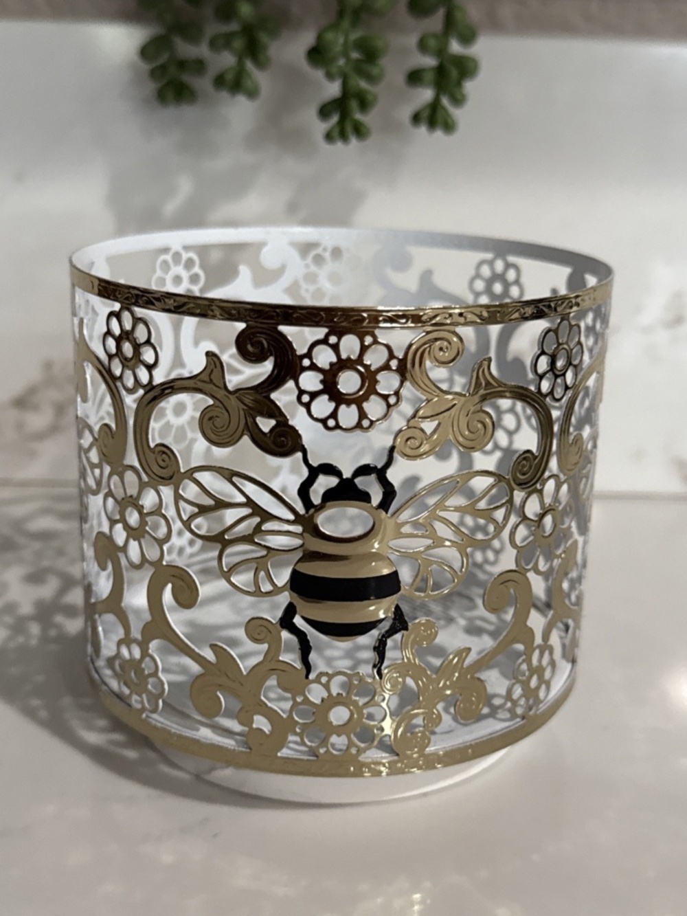 Bath & Body Works Elegant Bee 3-Wick Candle Holder